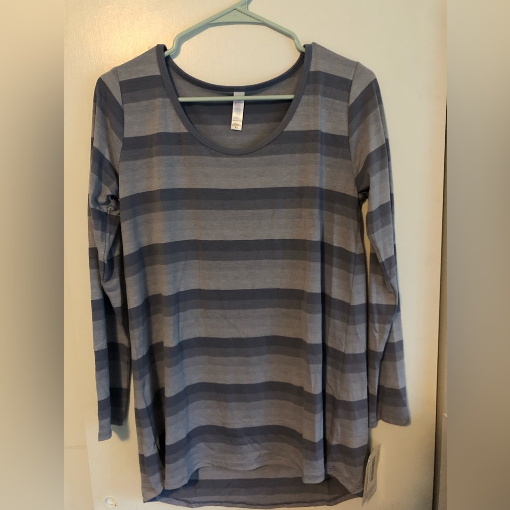 Lula Roe- Lynnae XS - Grey stripes